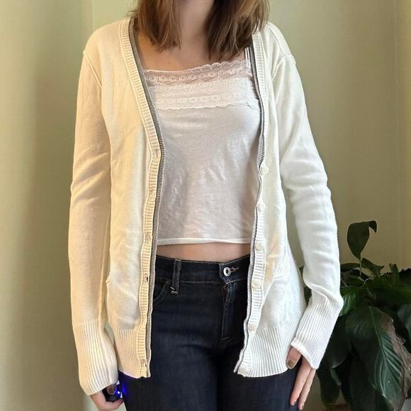 Aeropostale grey and white preppy cardigan - Picture 2 of 5